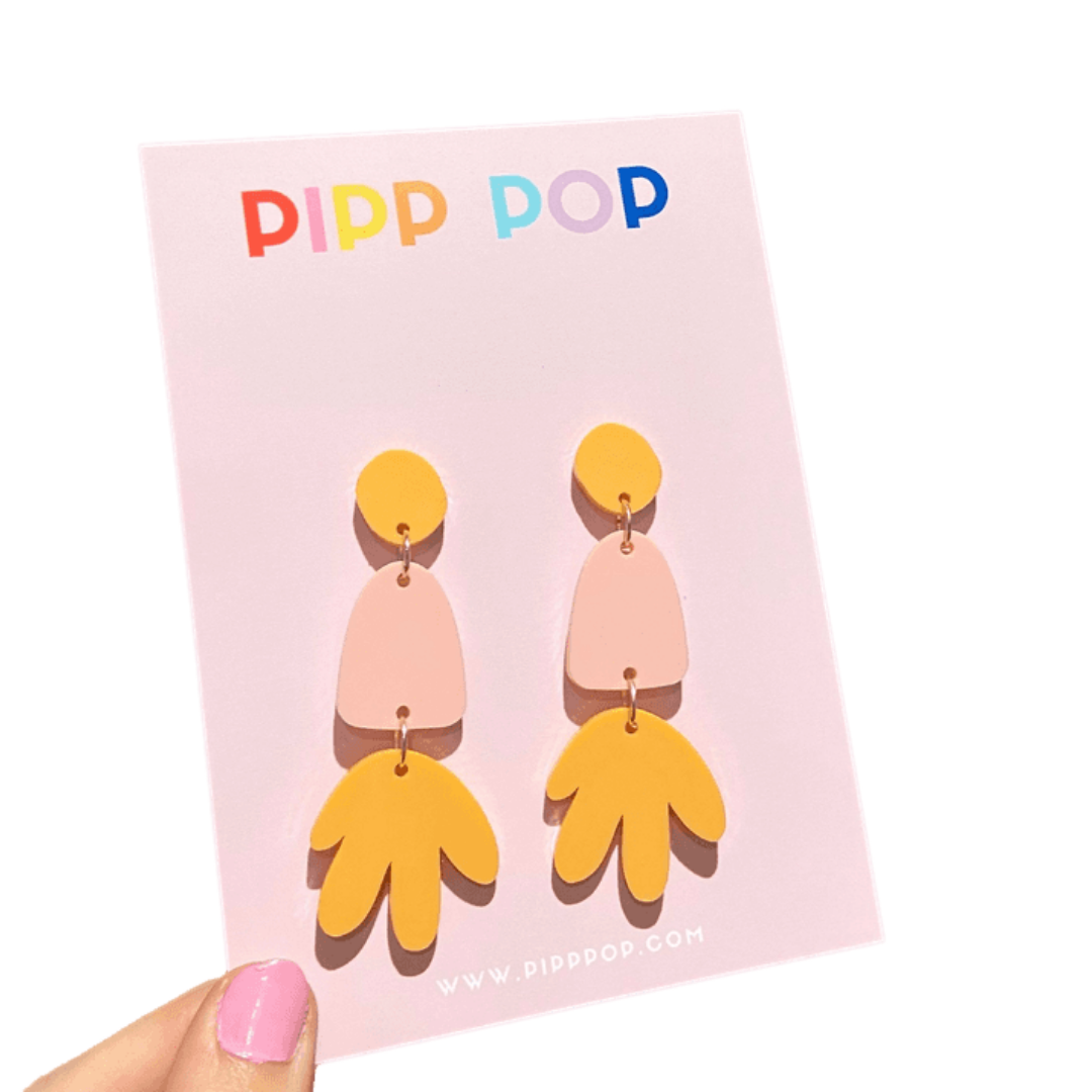 Charlotte Dangles-Pipp Pop